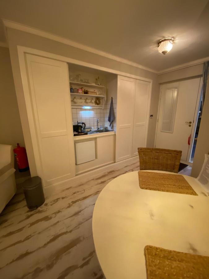 De Vijverkamer-----Prive Diner Op De Kamer Mogelijk!! Hoogeveen Bagian luar foto